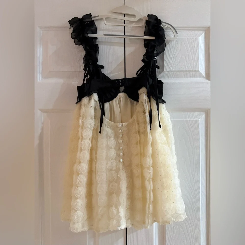 For Love & Lemons Poppy Mini Dress Ivory Rose Appliqué Cutout Underwire Size XS - Picture 7 of 8